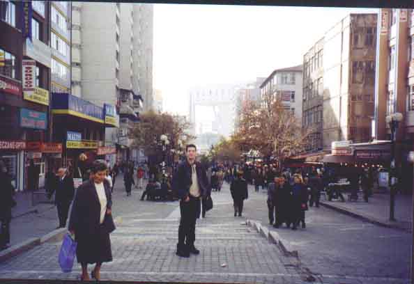 2000_8